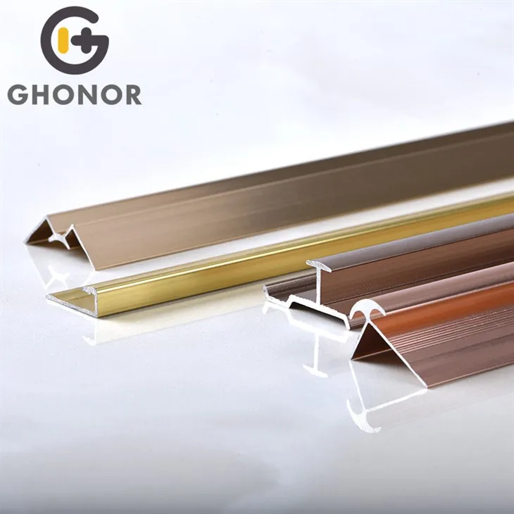 Kantklipping á veggflísum